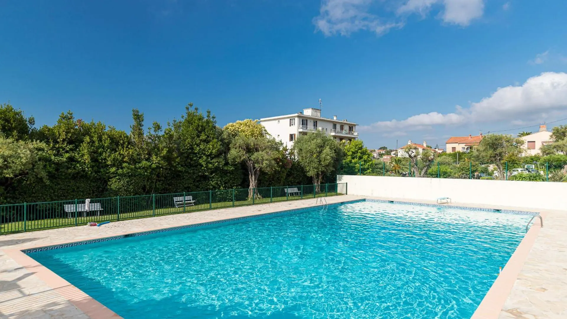 Sea View & Gardens In Antibes Apartment 0*,  France