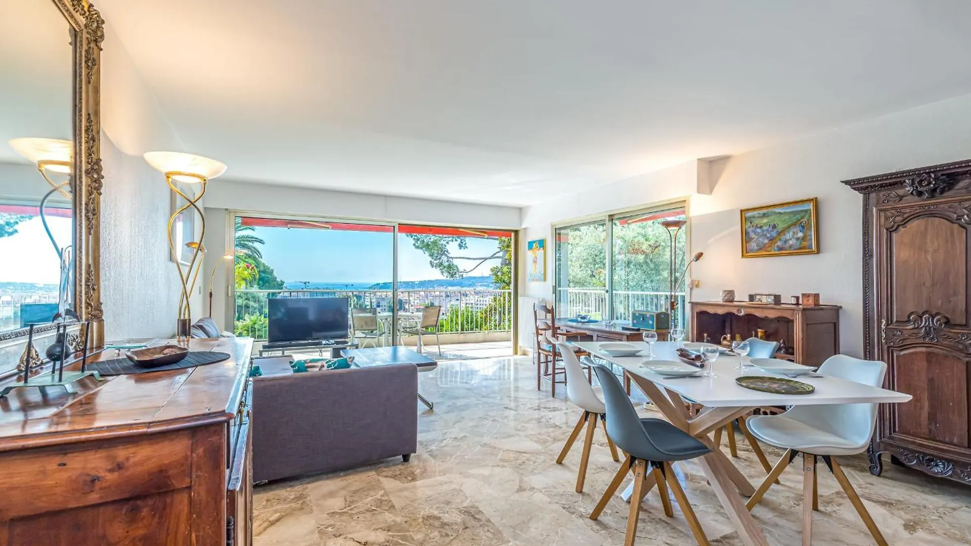 Sea View & Gardens In Antibes Apartment France