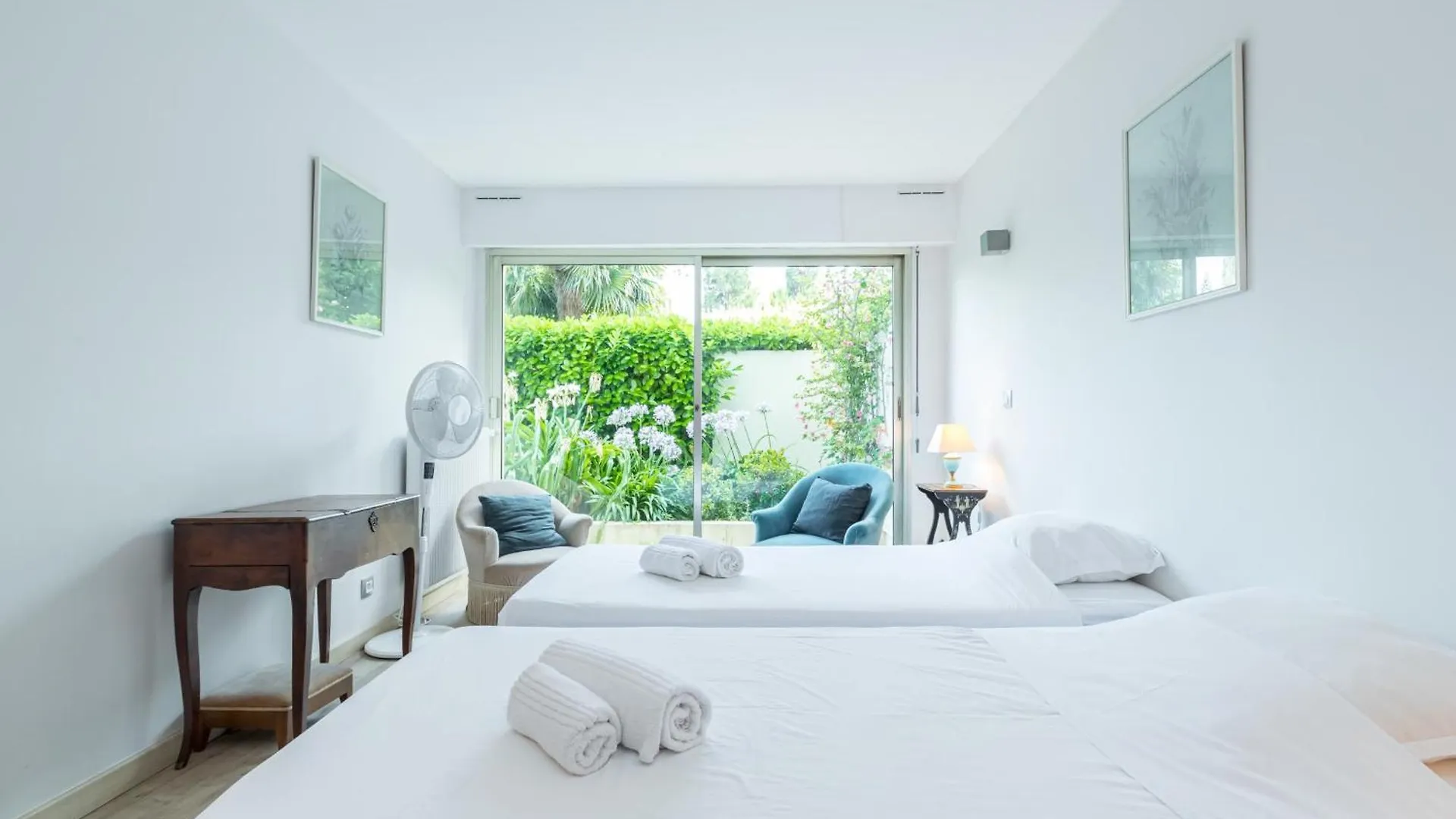 Sea View & Gardens In Antibes Apartment