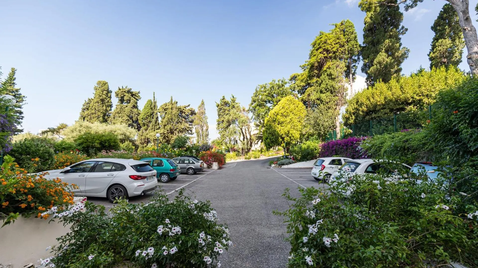Sea View & Gardens In Antibes Apartment France