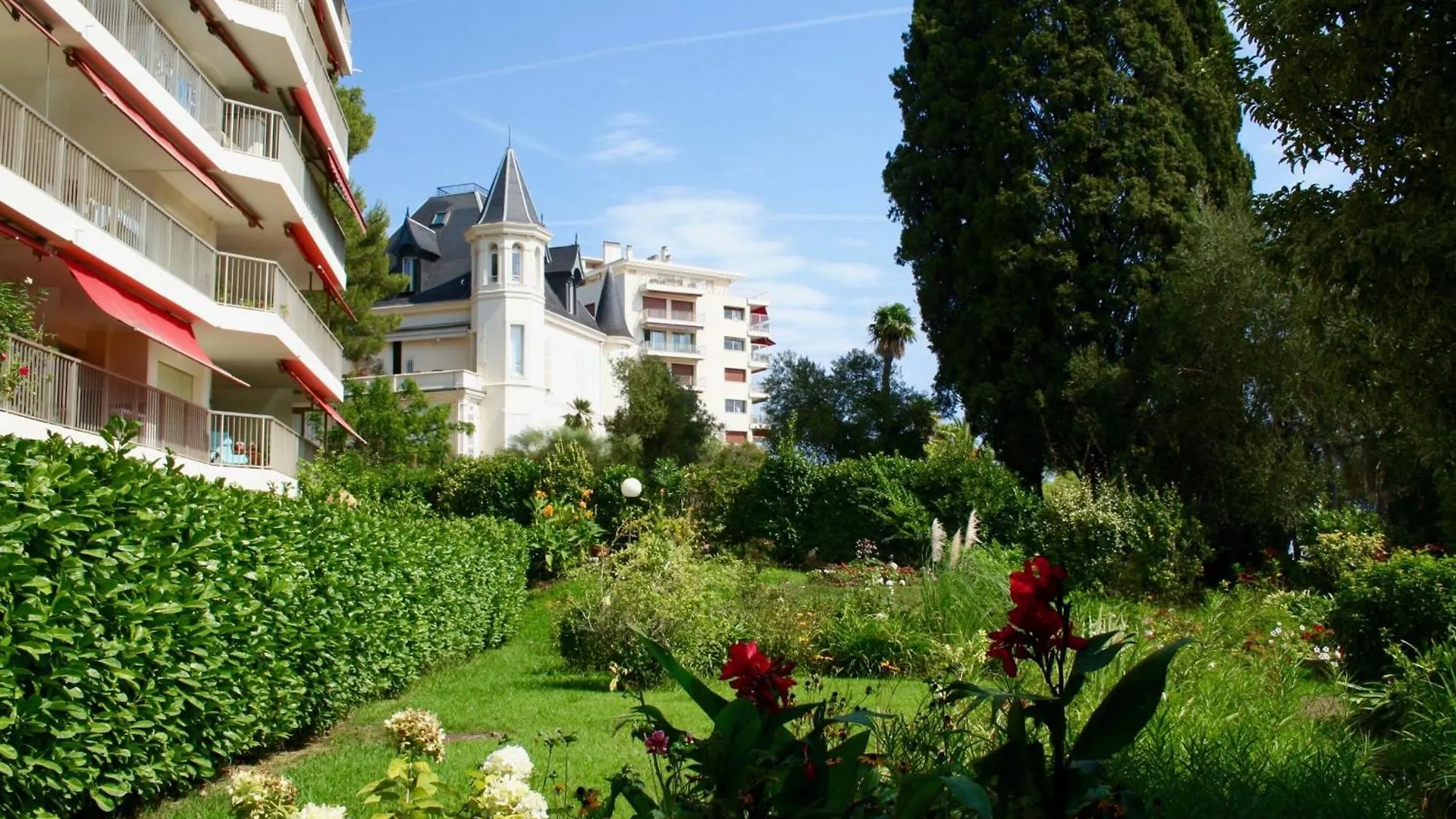 Appartamento Sea View & Gardens In Antibes Francia