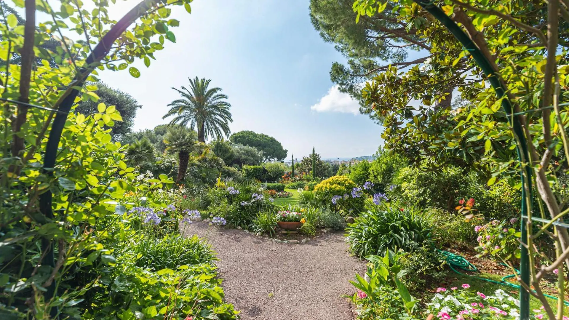 Appartamento Sea View & Gardens In Antibes Francia