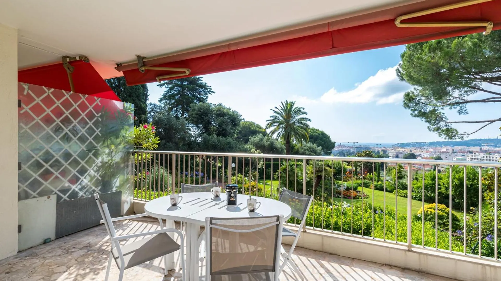 Appartamento Sea View & Gardens In Antibes